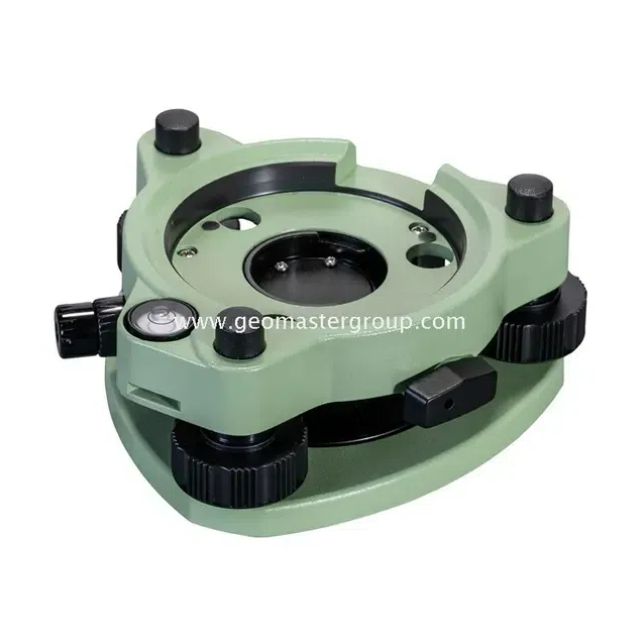 Bộ điều hợp GPS vs Tribrach: Bạn cần cái nào trong công việc?