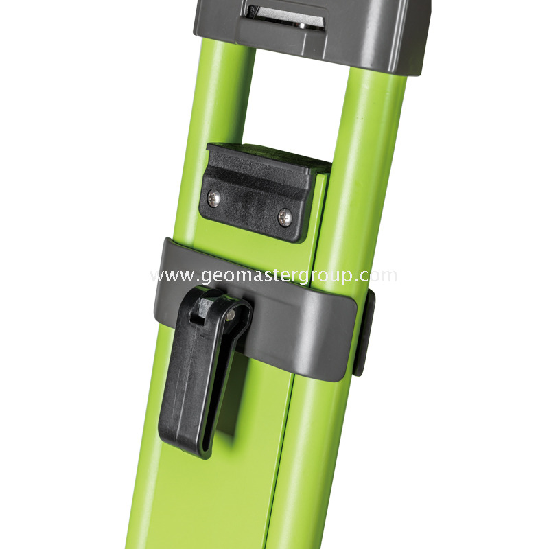 Chân máy bằng gỗ (đầu phẳng, khóa xoắn, 176cm)